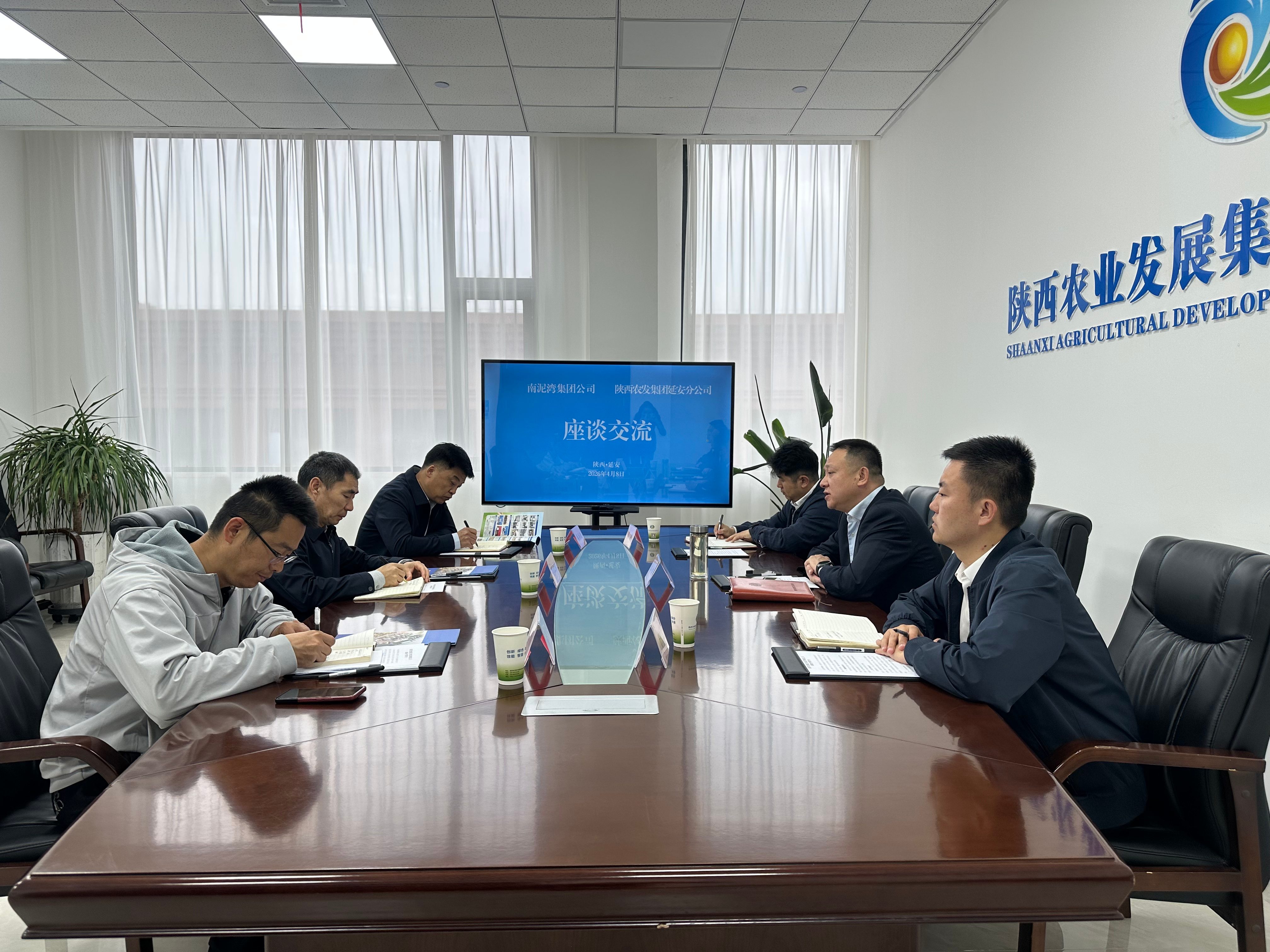 081775656598909837.jpg 43c104b1df94108e5503537751a4eb92(1).jpg